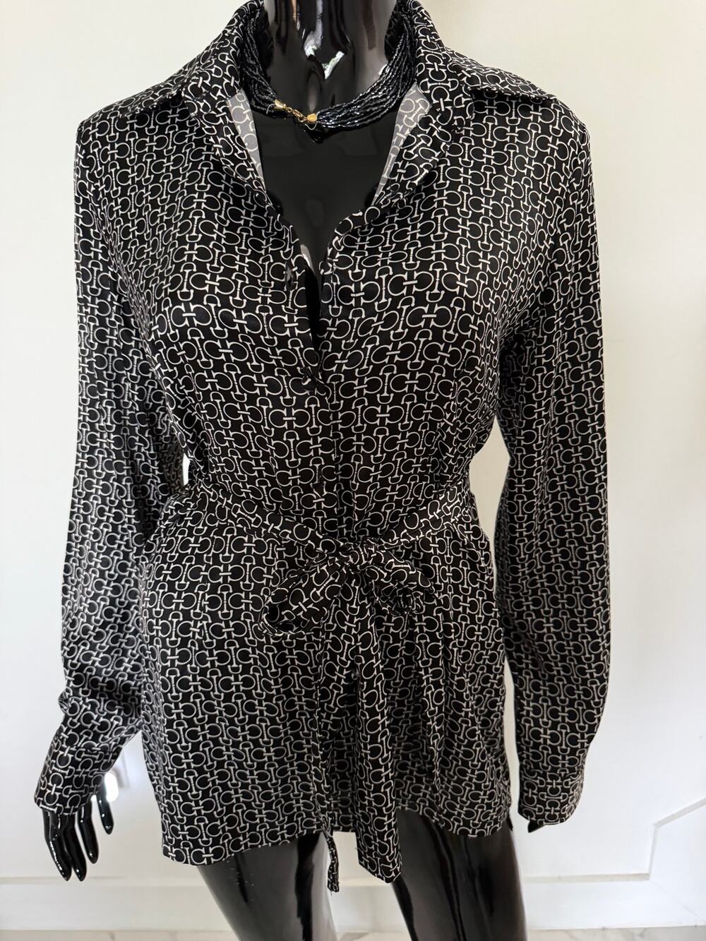 Ceres Women’s Black White Monogram Print Belted Button Down Tunic Blouse S/M